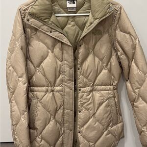 The North Face Women's Quilted Puffer Jacket in Tan/beige